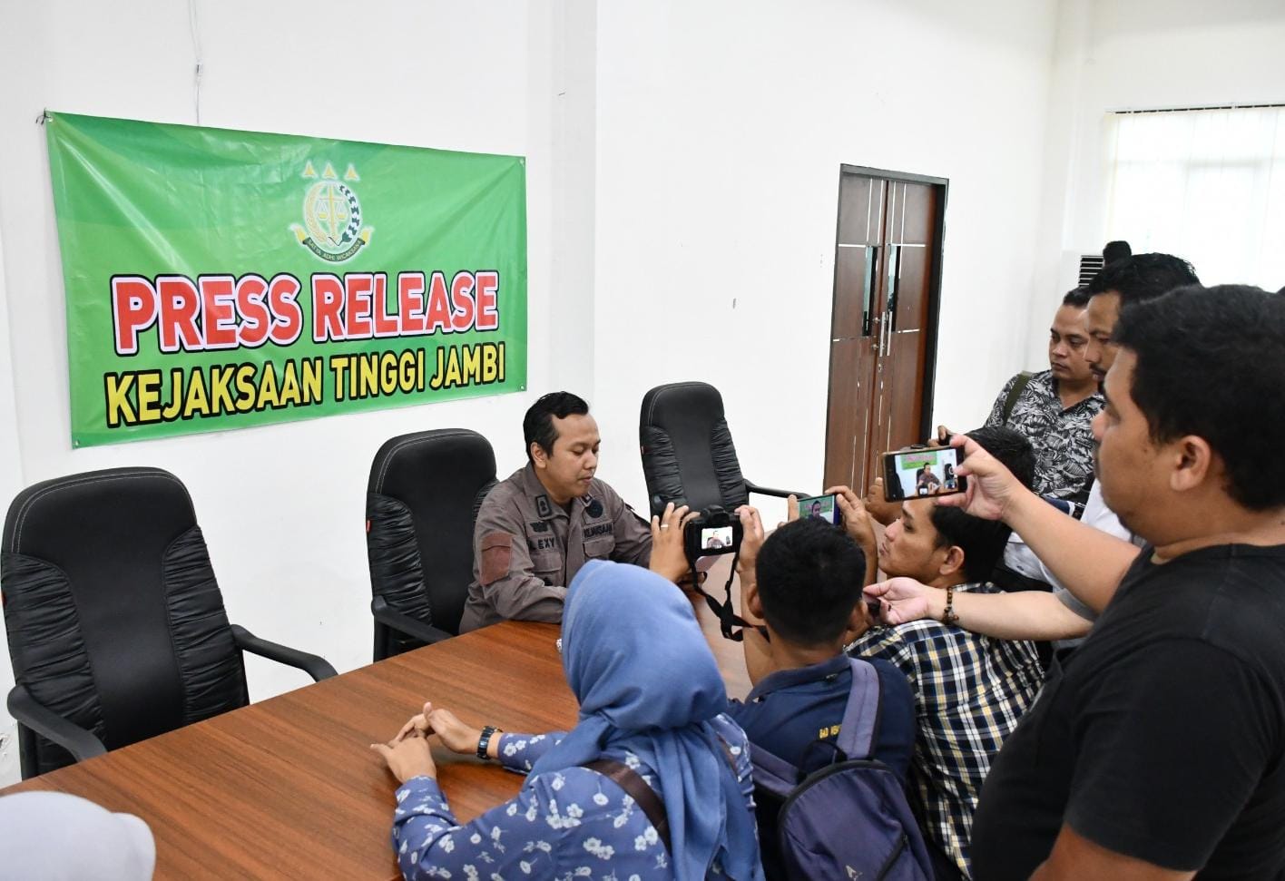 Terima Spdp Kasus Tppo Berkedok Magang Ke Jerman Kajati Jambi Tunjuk