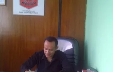 Nama Kepala Sekolah Hilang