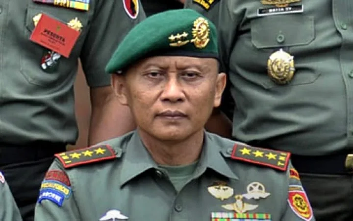 Pramono Edhie Berpulang, TNI AD Kibarkan Bendera Setengah Tiang