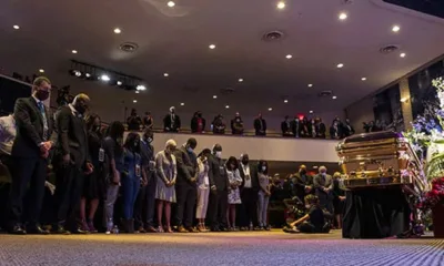 Ratusan Orang Hadiri Upacara Mengenang George Floyd di Minneapolis