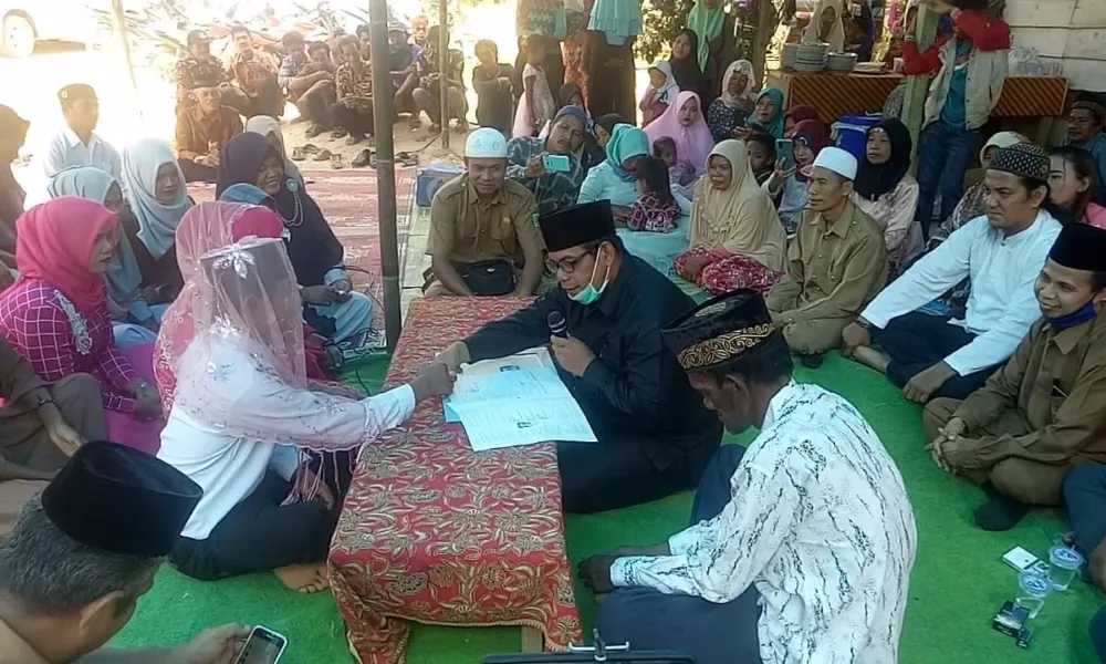 Anak Temenggung SAD Menikah dengan Mas Kawin Uang Rp100 Ribu