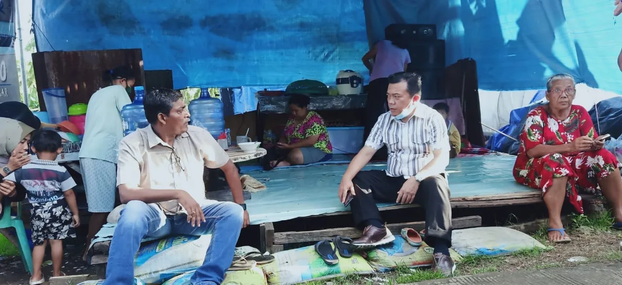 Turut Prihatin, Al Haris Kunjungi Pengungsi Sengketa Lahan yang Tempati Tenda Darurat