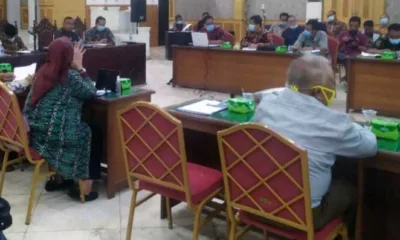 Tunda Sekolah Tatap Muka