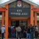 Massa Datangi KPU Jambi