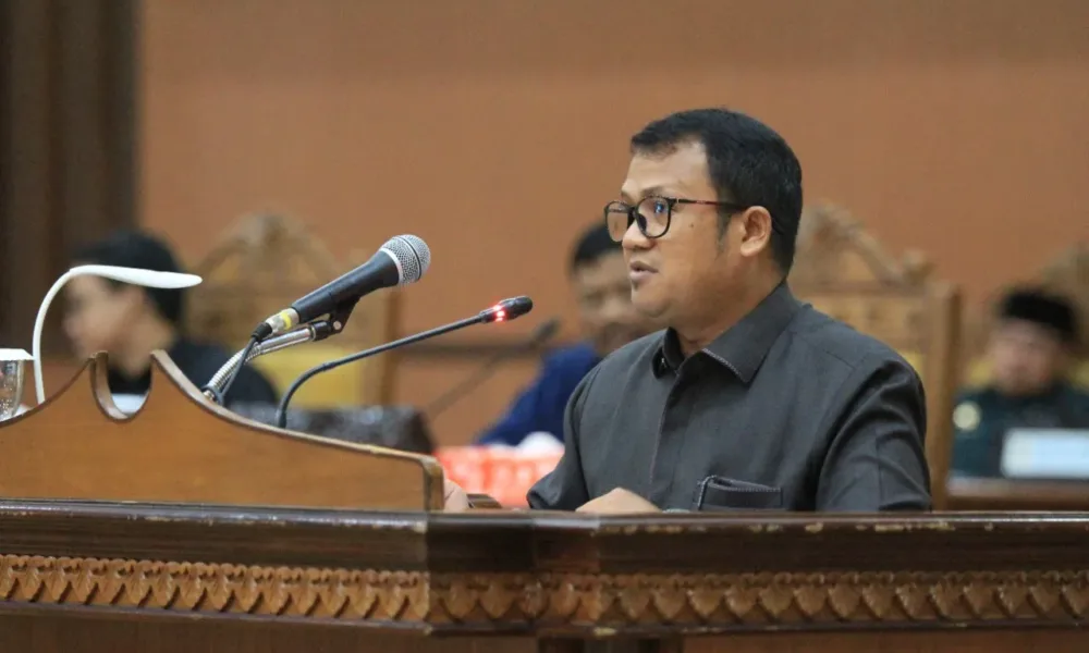 Rapat Paripuran APBD KUA dan PPAS 2022, Fraksi-fraksi DPRD Sampaikan Pendapat Akhir