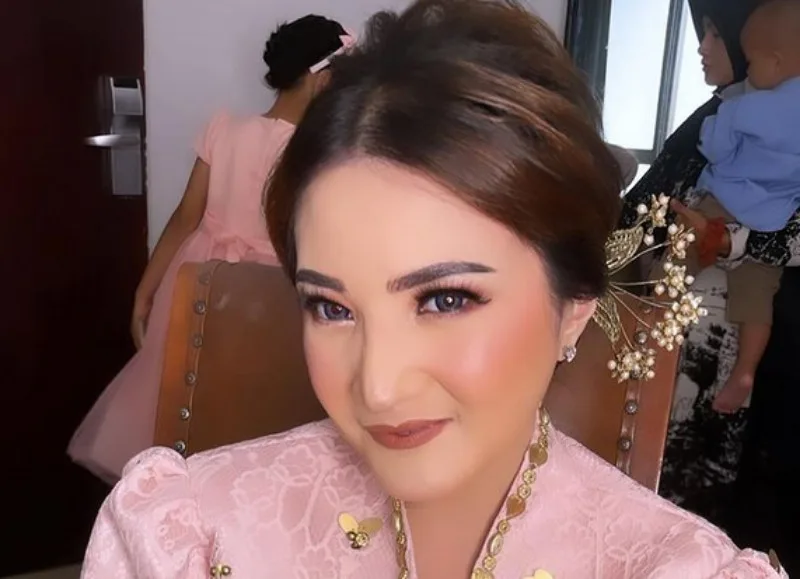 Kiki Amalia Terima Lamaran Agung Nugraha