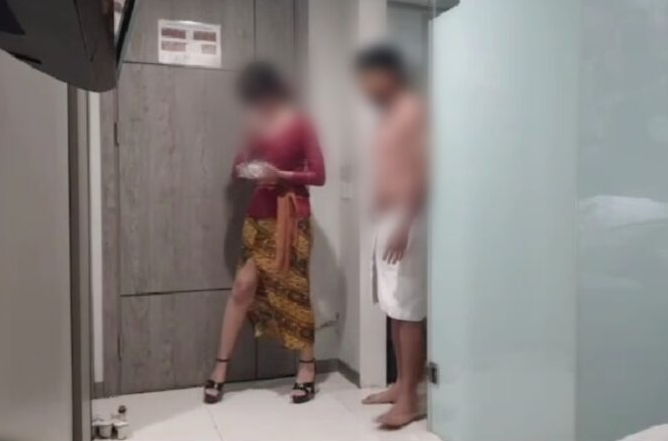 Viral Video Mesum Wanita Kebaya Merah Tersebar Luas di Twitter. (Ist)