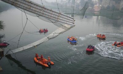 Jembatan Ambruk di India. (Ist)