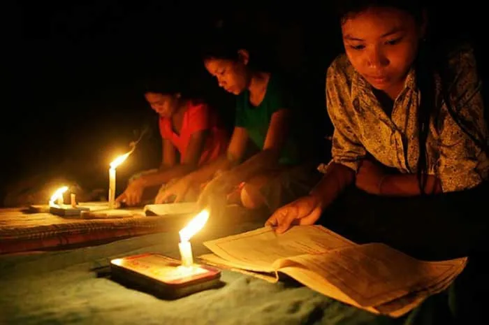 Ilustrasi Desa Belum Dialiri Listrik