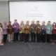 Foto bersama jajaran pimpinan Universitas Pertamina dengan pimpinan mitra UPER dalam acara penandatanganan nota kesepahaman dan kerja sama pada 1 Februari 2023