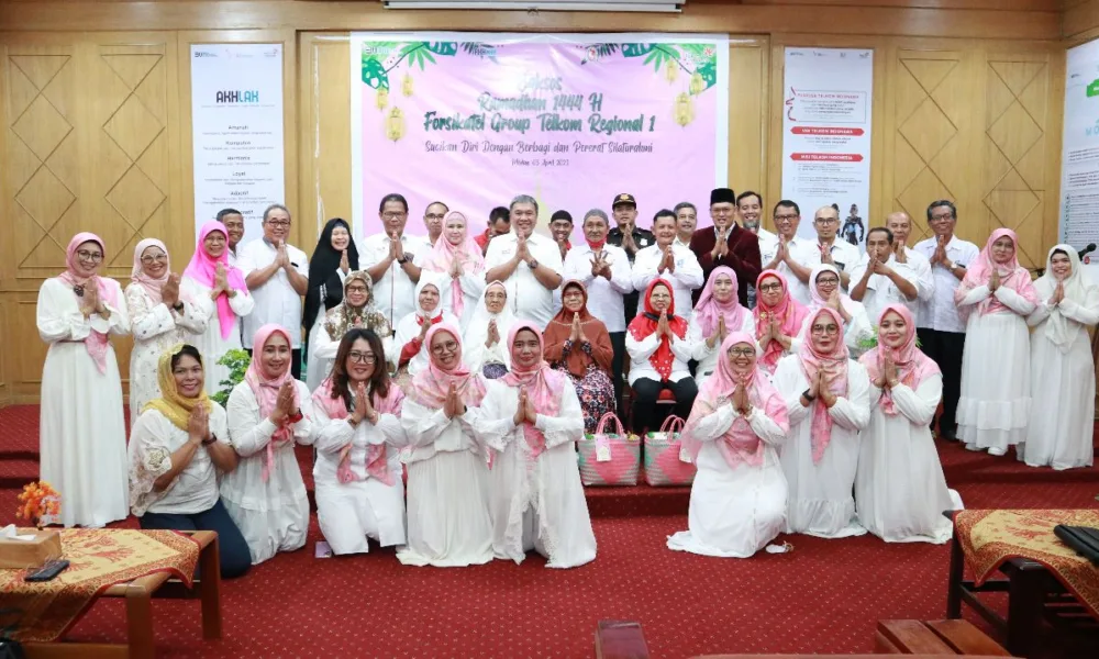 Forsikatel menyerahkan sejumlah bantuan dalam momentum Ramadhan 1444 Hijriah.(Ist)