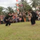 2 pendekar saat di arena tarung pada acara silek gelanggang.(Ist)