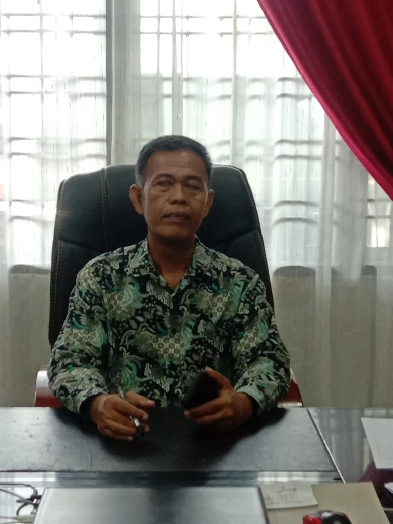 Pelaksana Tugas (Plt) Kepala SMKN 9, Drs. Kaswardi M.Pd. (DETAIL/ist)