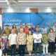 Pihak BPS Sumut dan para tamu dan narasumber berfoto bersama.