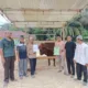 Sapi kurban dari Presiden Joko Widodo, setelah diterima panitia kurban Masjid Baiturrahman Desa Tambang Emas. (DETAIL/Daryanto)