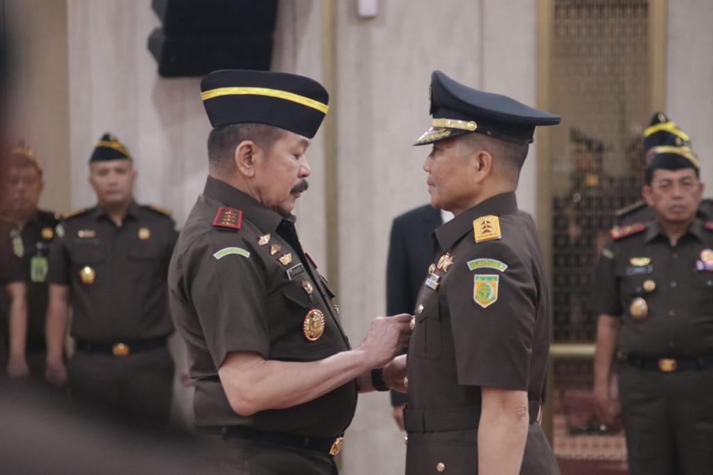 Proses pelantikan Jaksa Agung Muda Pidana Militer di Jakarta, Rabu 12 Juli 2023. (DETAIL/ist)