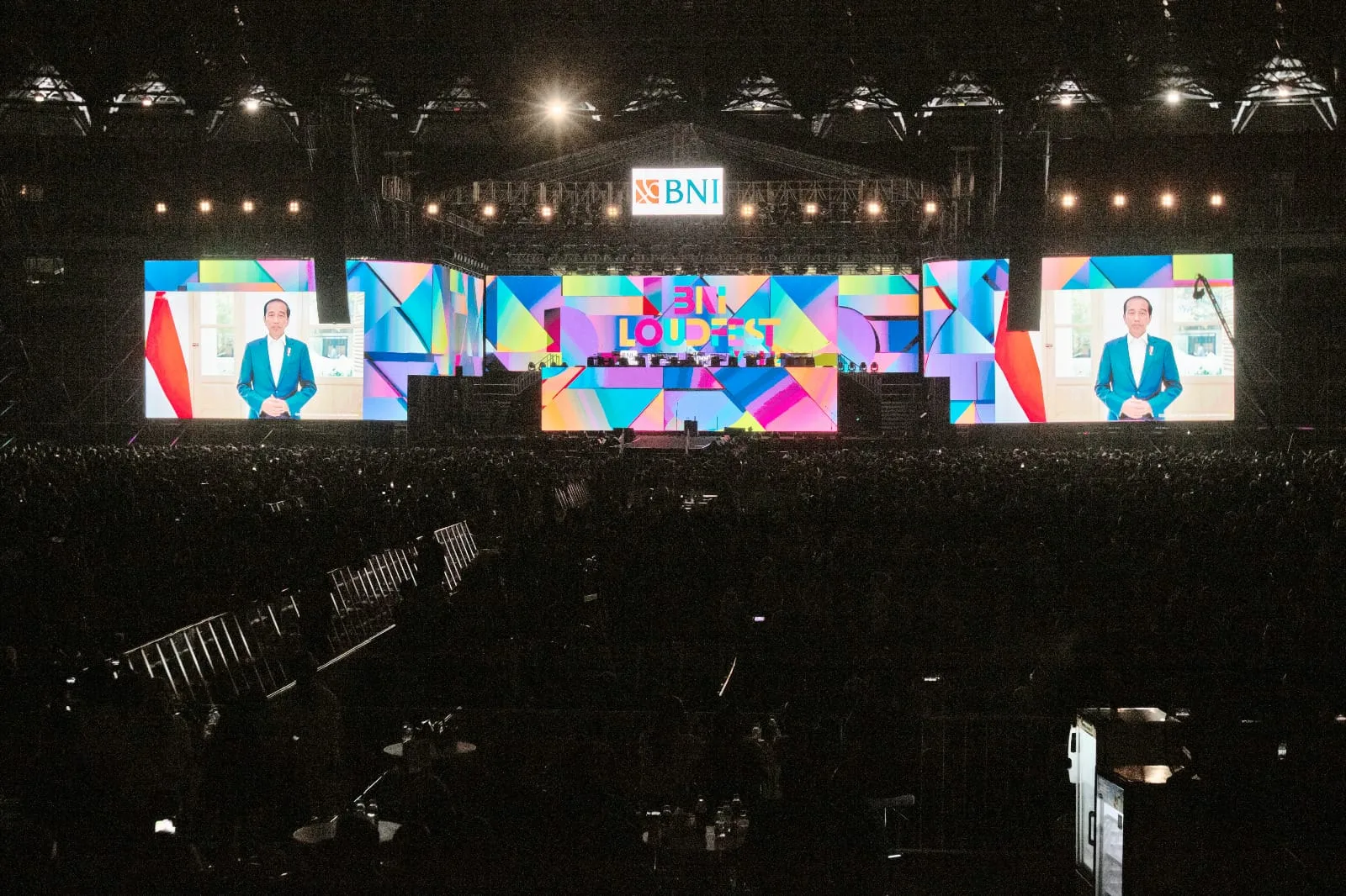 Dalam acara BNI Loud Fest Vol 2, BNI dapat pujian tulus dari Presiden Jokowi dan Menteri BUMN Erick Thohir. (DETAIL/ist)