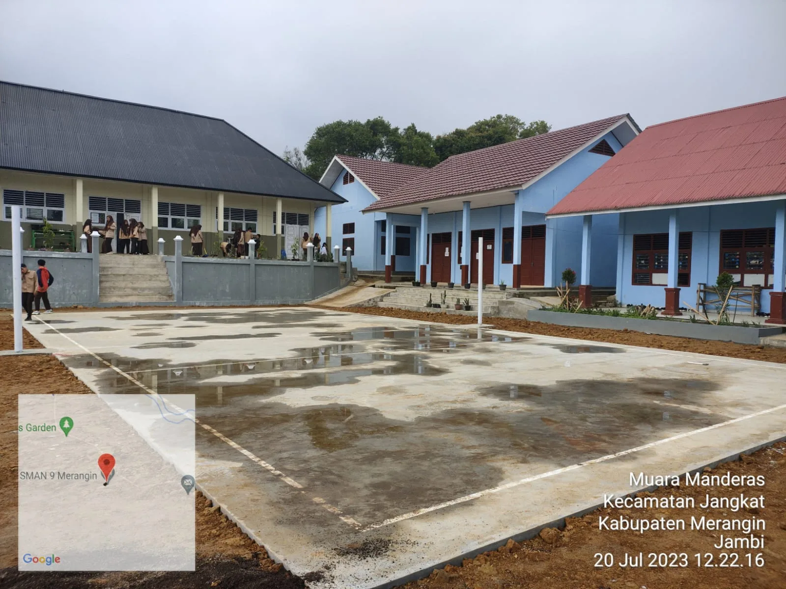 Wajah baru SMAN 9 Merangin, Makin hijau dan tertata rapi.(detail/Daryanto)