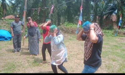 Lomba unik yang di gelar di Rawasari dalam rangka memeriahkan HUT RI ke 78. (DETAIL/Daryanto).
