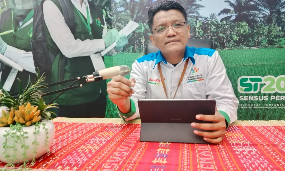Kelapa BPS Sumut, Nurul Hasanuddin saat memberikan paparan secara daring kepada para wartawan di Kota Medan, Selasa 1 Agustus 2023.