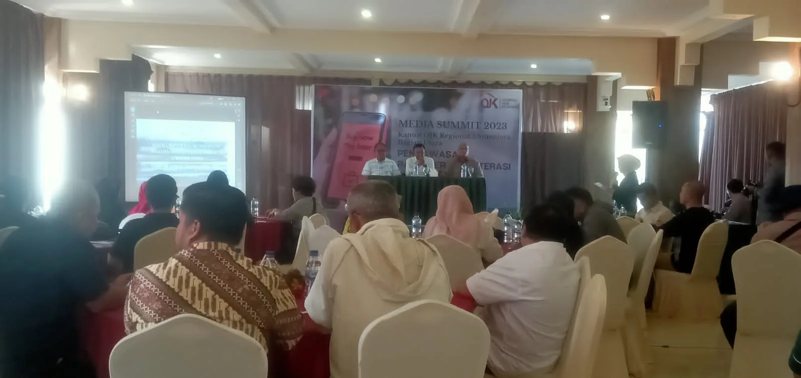 Media Summit 2023 yang digelar oleh OJK KR 5 Sumbagut di Simalem Resort, Kabupaten Karo.