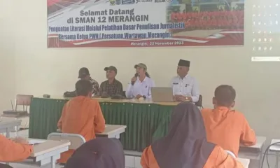 Persatuan Wartawan Merangin dan SMAN 12 Merangin menggelar pelatihan penulisan jurnalistik dasar. (DETAIL/ist)
