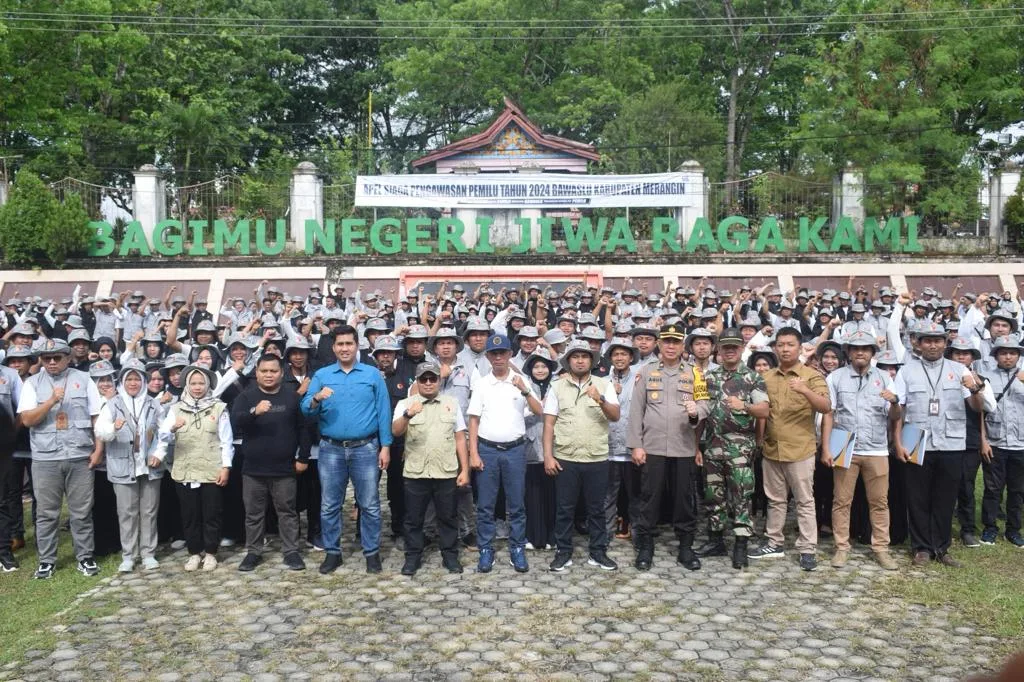 Bawaslu Kabupaten Merangin usai apel bersama. (DETAIL/ist)