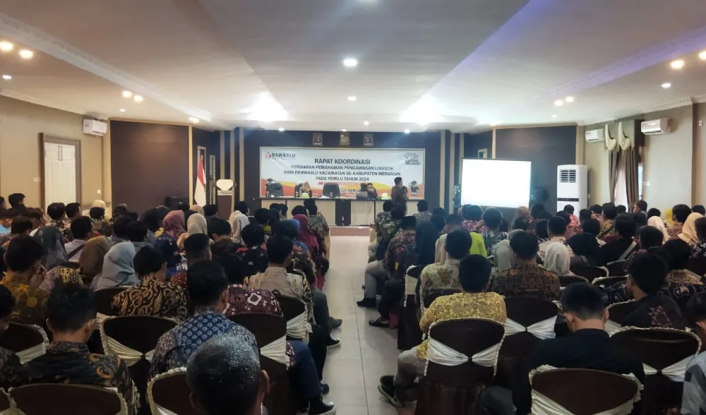 Bawaslu Kabupaten Merangin menggelar Rakor Pengawasan Logistik Panwascam. (DETAIL/Daryanto)