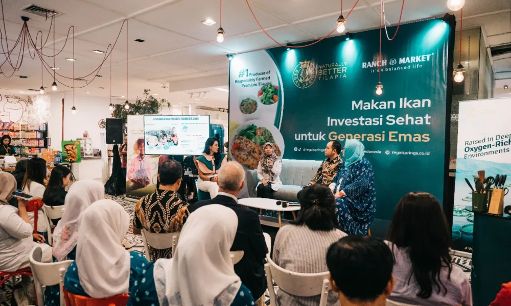 Kegiatan peringatan Hari Ikan yang dilakukan oleh Regal Springs Indonesia.