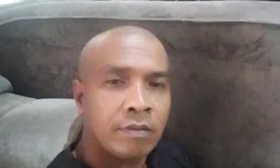 Suheri, salah satu simpatisan Prabowo -Gibran usai mencukur rambutnya hingga gundul. (DETAIL/ist)