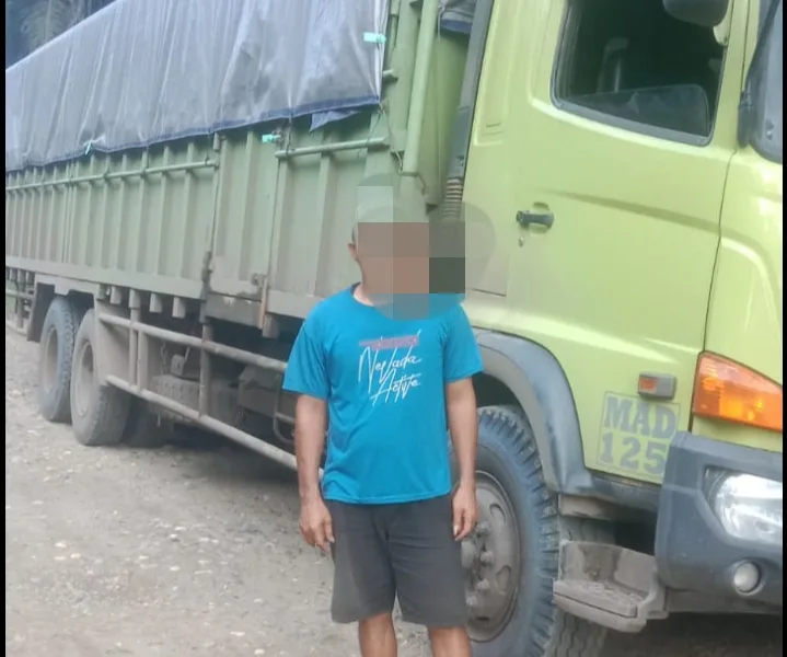 Salah satu kendaraan pengangkut kernel dari PT SAL dan PT Shogun. (DETAIL/ist)