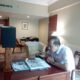 Pj Bupati Merangin, Mukti Said saat mengikuti zoom meeting dengan Kemendagri. (DETAIL/ist)