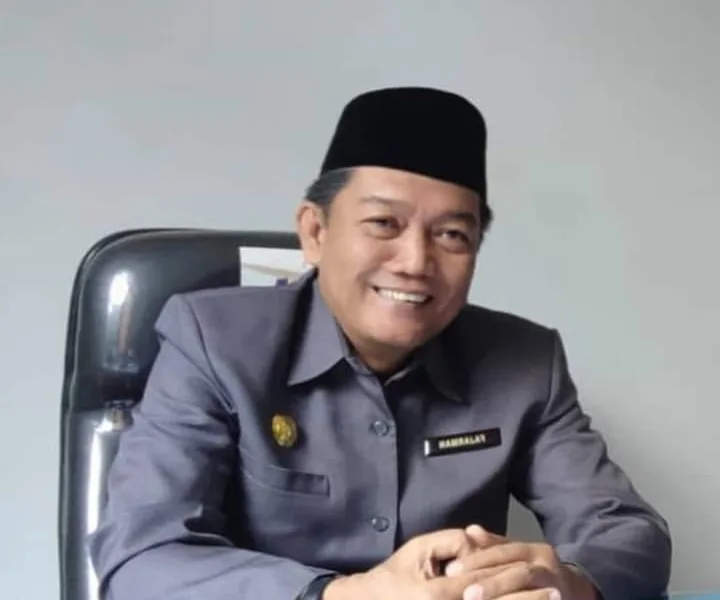 Sekda Merangin, Ir. Fajarman belum memberikan klarifikasi ke KASN. Banyak kasus yang sama di Indonesia.(DETAIL/ist)