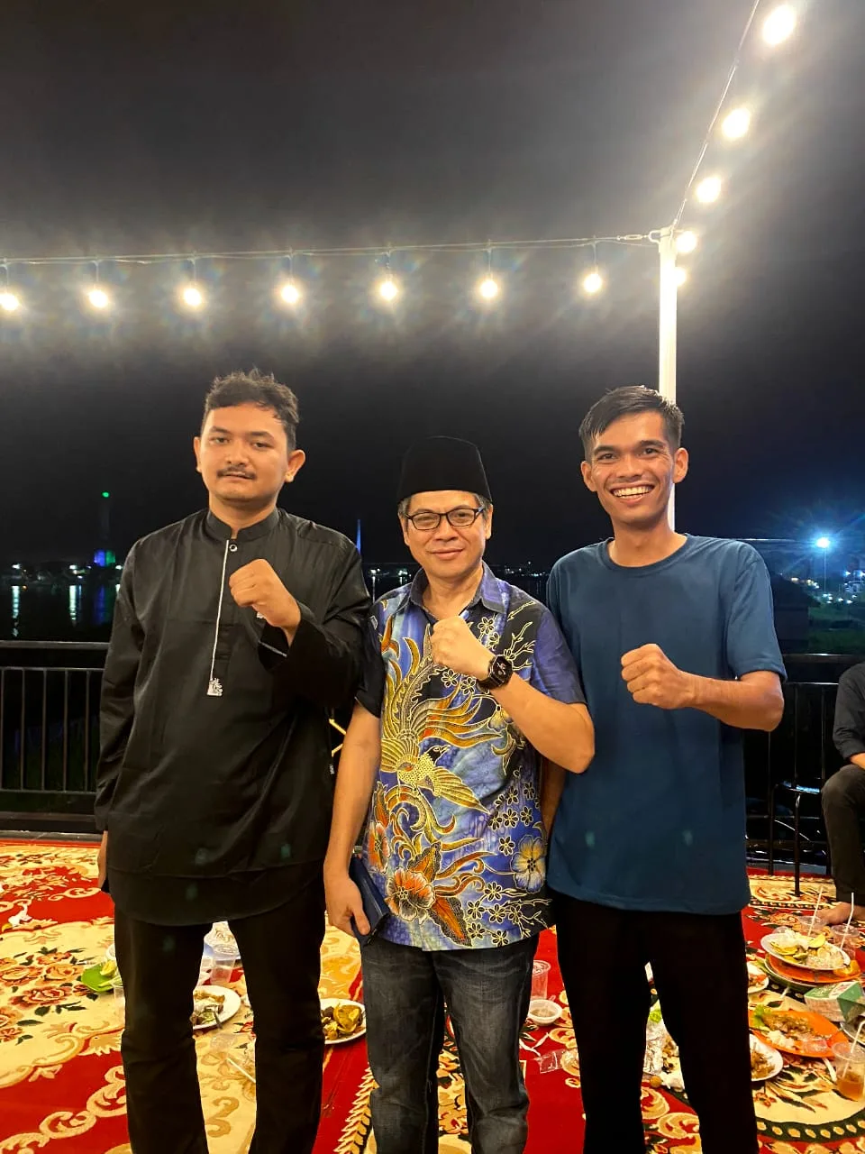 Salah satu aktivis Tebo, Oki Purnama (kanan). (ist)