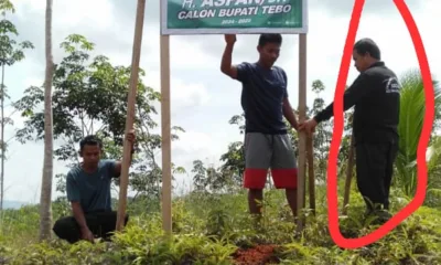 Yang dilingkari diduga salah satu oknum Kades Desa Bukit Pemuatan, Kecamatan Serai Serumpun.