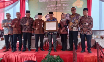 Sertifikat Indikasi Geografis (IG) Nanas Tangkit Baru Jambi ini diserahkan langsung Gubernur Al Haris. (ist)