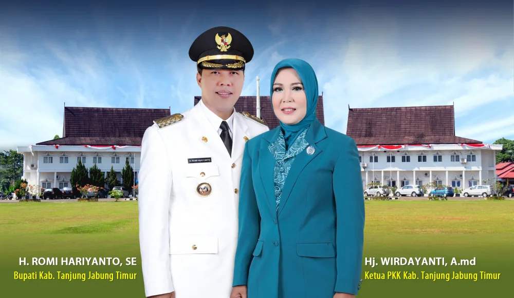 Romi Hariyanto bersama istri. (ist)