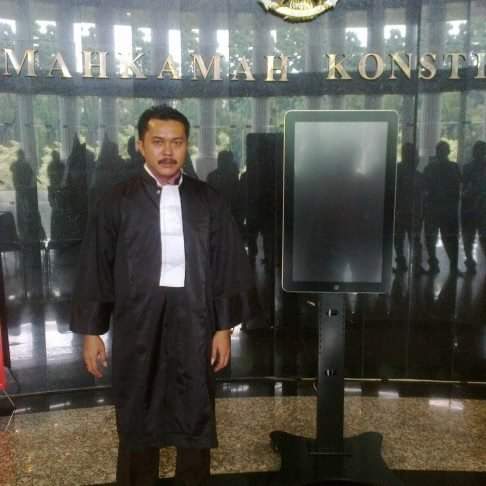 Pengacara Pemprov Jambi, Alex Almendaris. (ist)