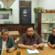 Waka II DPRD Provinsi Jambi, Pinto Jayanegara diantara kuasa hukumnya. (DETAIL/Juan)