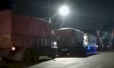Antrean truk batu bara di Jalan Lintas Sumatra, tepatnya di Kelurahan Dusun Bangko, Kecamatan Bangko. (DETAIL/ist)