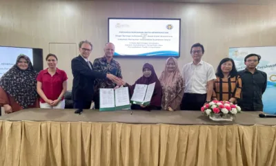 Pihak Regal Springs Indonesia dan Faperta USU menandatangani Nota Kesepakatan di antara kedua pihak. (ist)