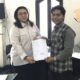 Rio Jodiansyah menyerahkan laporan ke pihak Direskrimsus Polda Jambi (ist)