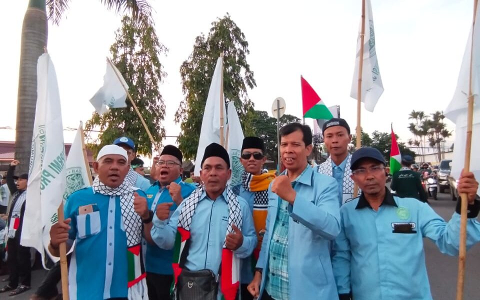 Badan Komunikasi Pemuda Remaja Masjid Indonesia Provinsi Jambi dalam aksi solidaritas (DETAIL/Jorgi)