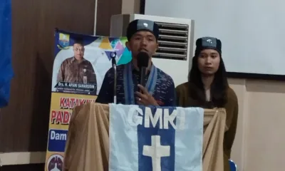 Ketua Cabang GMKI Jambi Andri Siregar saat menyampaikan kata sambutan (DETAIL/Jorgi)