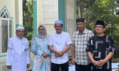 Rektor Unja (tengah) merayakan Idul Adha 1445 H bersama civitas akademika di lingkungan Unja (ist)