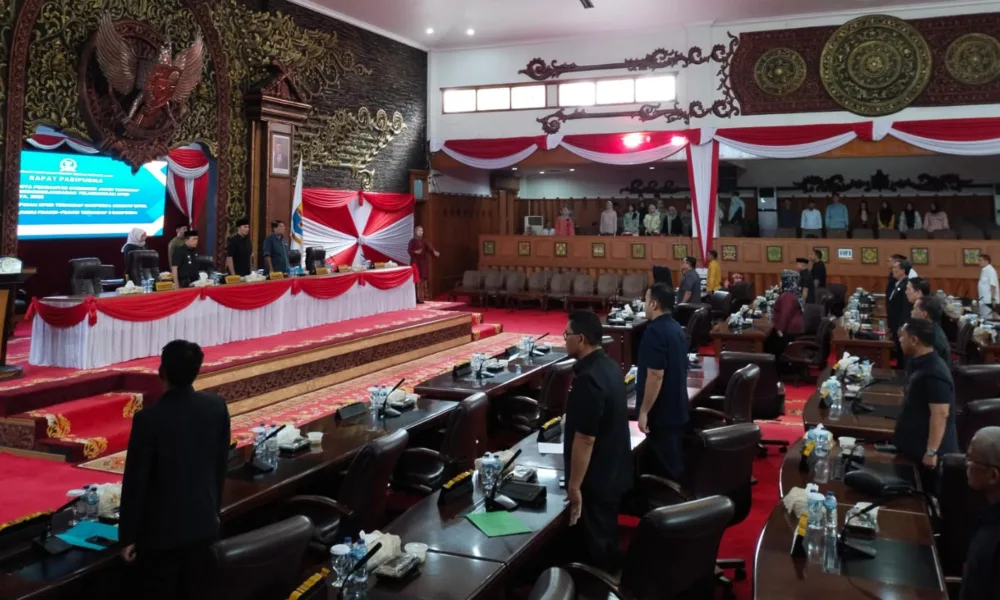 Rapat Paripurna DPRD Provinsi Jambi (DETAIL/Jorgi)