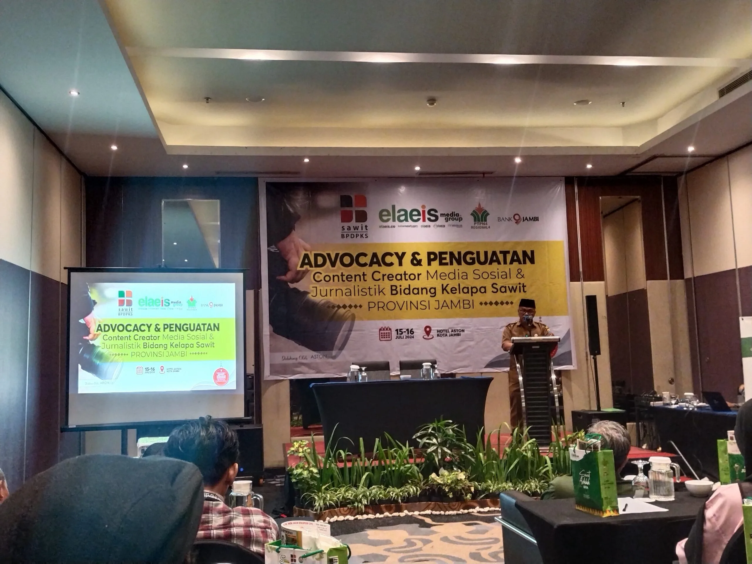 Staf Ahli Gubernur, Muktamar Hamdi saat memberikan sambutan dan membuka acara secara resmi. (DETAIL/Jorgi