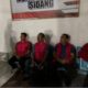 Tiga terduga pelaku kasus korupsi saat berada di gedung Kejaksaan Negeri Merangin. (DETAIL/ist)