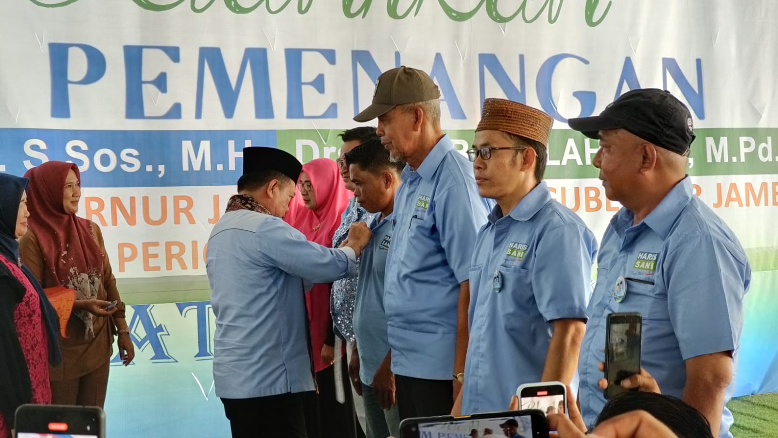 Al Haris melantik ribuan Tim Pemenangan Haris - Sani di Kabupaten Merangin. (DETAIL/ist)