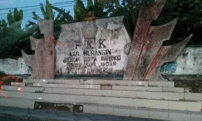 Tugu PKK, aset pemerintah yang tidak tersentuh perawatan. (DETAIL/Daryanto)